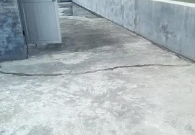 诸城楼顶漏水维修公司分享下如何解决卫生间隐蔽部位漏水的问题?